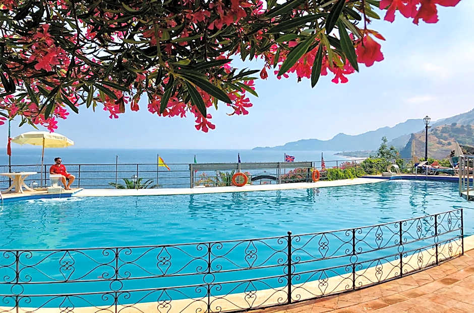 Baia Taormina - CDSHotels