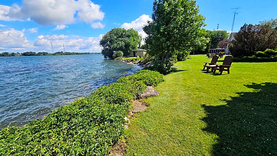 Hotel Oasis Lac St-Louis