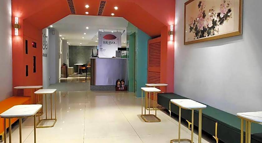 Bravo Hotel
