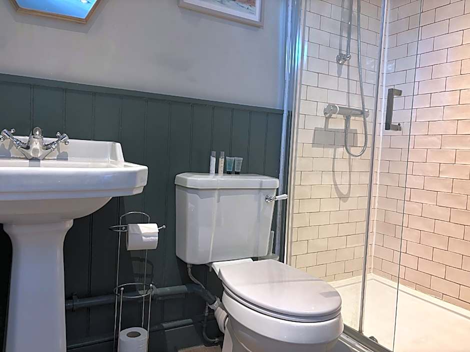 The Golden Lion Hotel