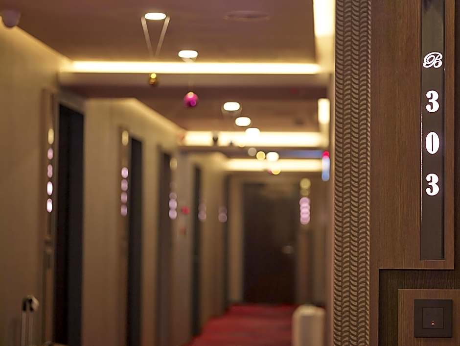 Hotel Bstay - Self Check In