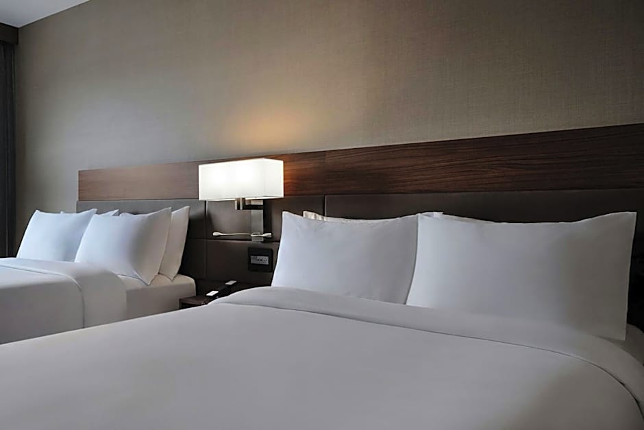 AC Hotel by Marriott Lansing University Area