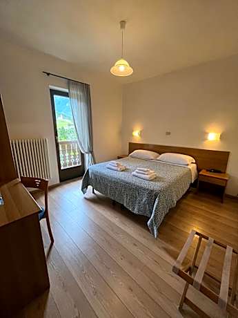 Economy Double or Twin Room