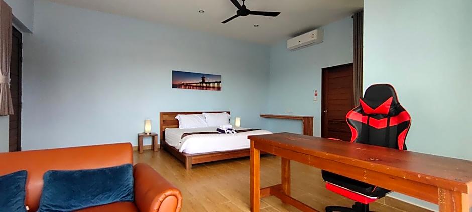 Le Grand Bleu Hotel