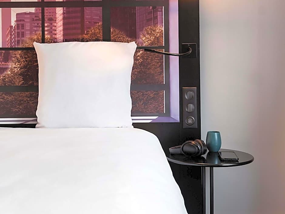 Mercure Paris La Défense Grande Arche Hotel