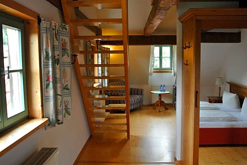 Photo 1 of 4 of Duplex