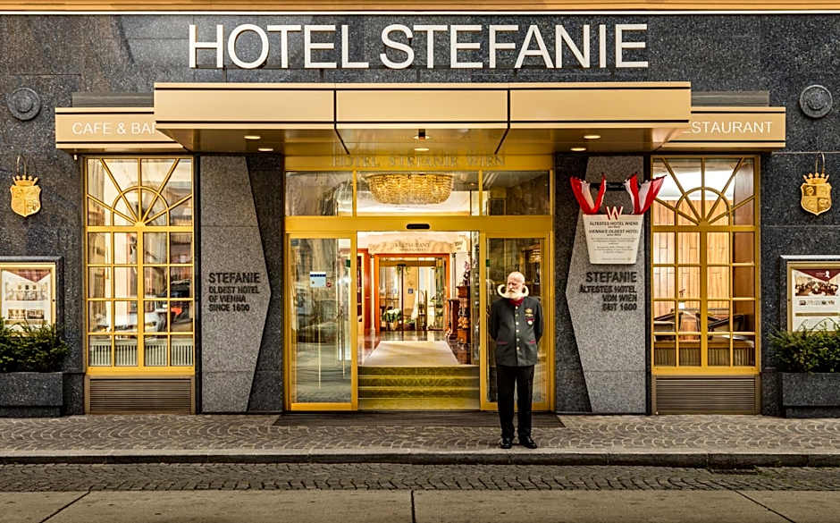 Photo 1 of 50 of Hotel Stefanie