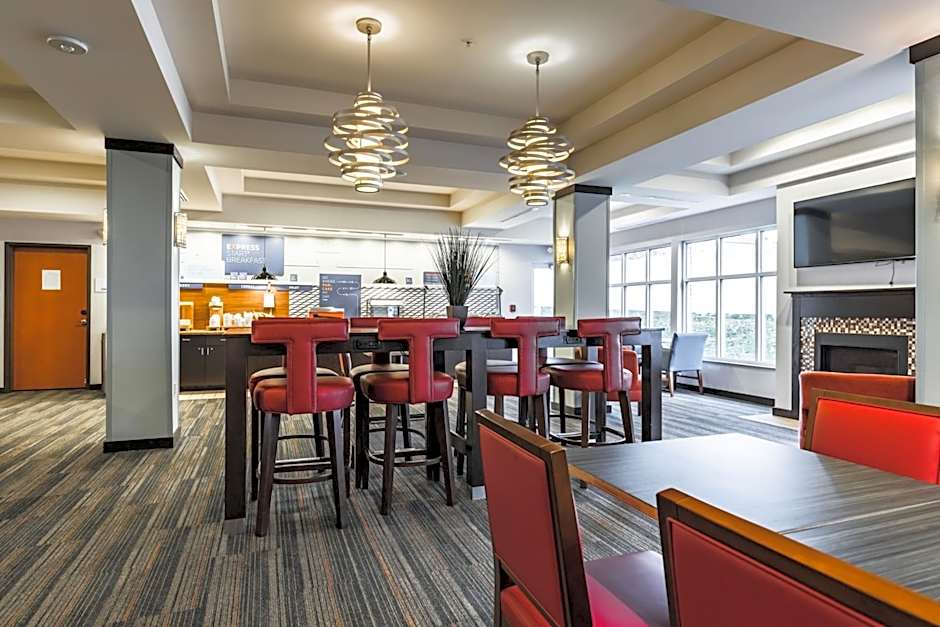 Holiday Inn Express & Suites New Martinsville By IHG