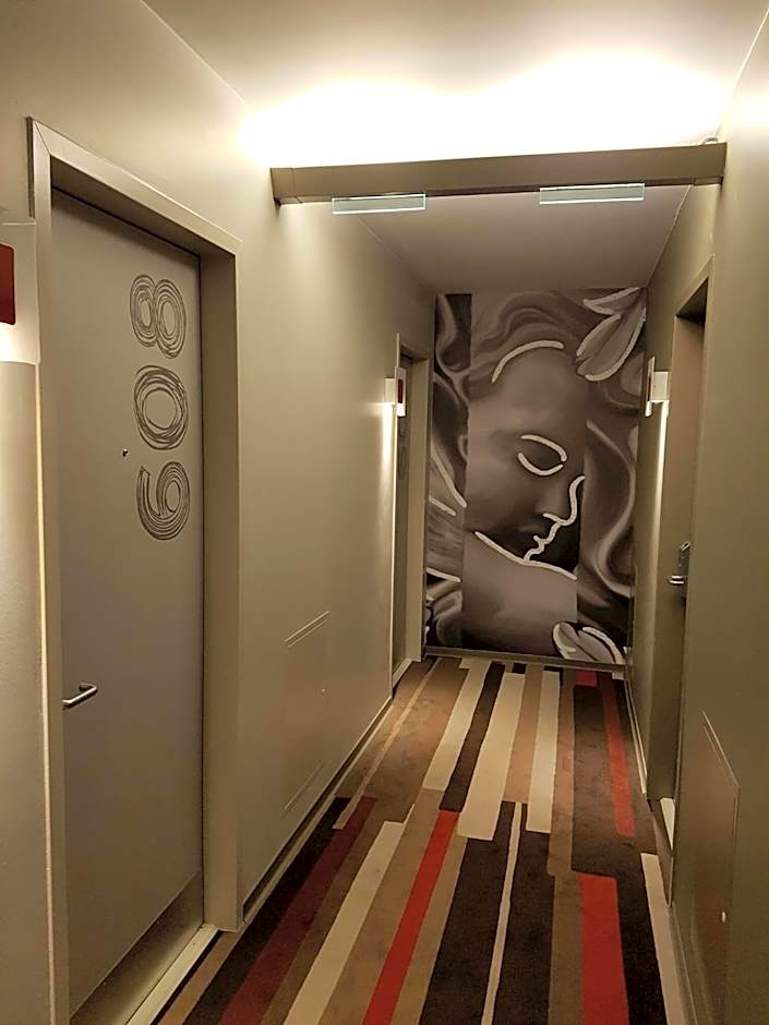 ibis Sheffield Centre