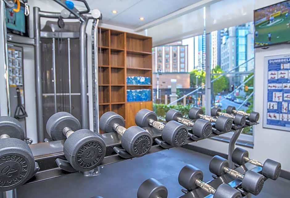 Best Western Premier Chateau Granville Hotel & Suites & Conference Centre