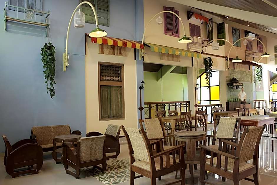 Omah Njonja Bed & Brasserie