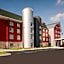 Fairfield Inn & Suites by Marriott Fair Oaks Farms