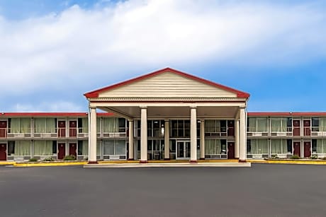 Red Roof Inn & Suites Cave City