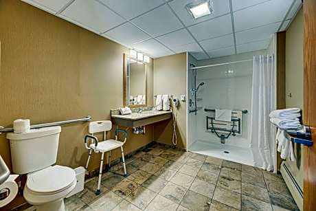 Studio Suite with Two Queen Beds - Mobility Access/Non-Smoking