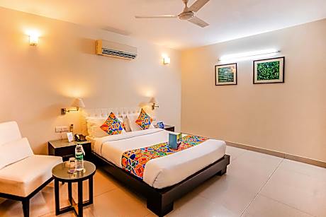 (Sanitized) Deluxe Double Room