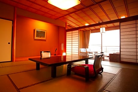 Japanese-Style Room with Tatami area and Ocean View