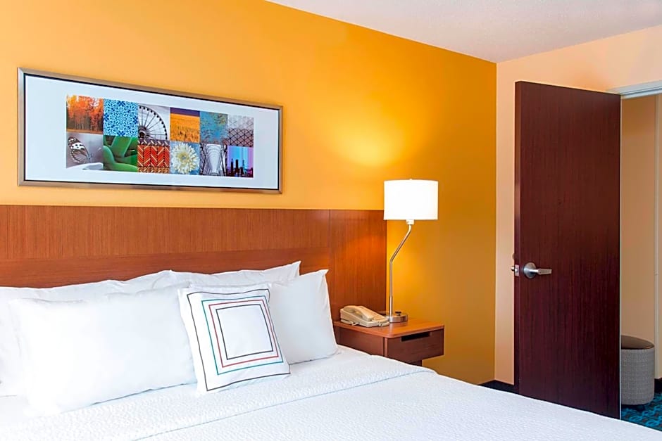 Fairfield Inn & Suites by Marriott Chicago St. Charles