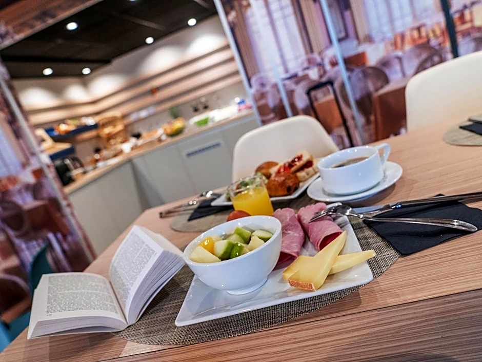 ibis Styles Clamart Gare Grand Paris
