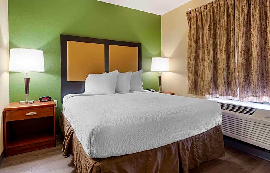 Studio 6 Extended Stay South Bend Mishawaka South IN
