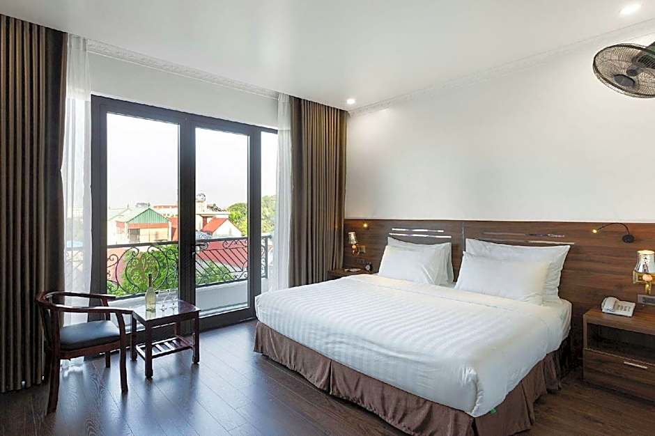 RIO HOTEL