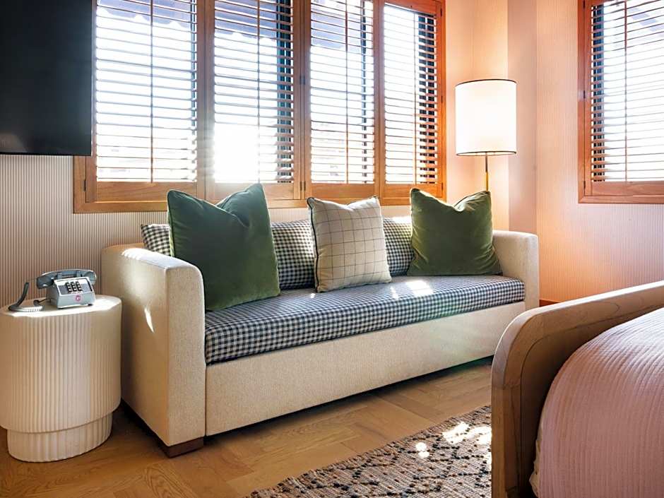 Palihouse Hyde Park Village