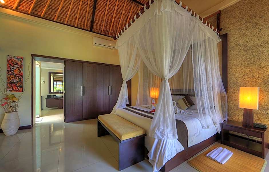 Bali Rich Villas