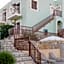 Perla Apartments