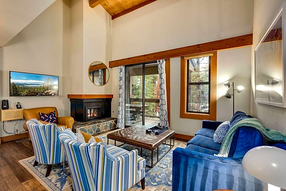 Photo 1 of 11 of Mountain 3 Bedroom Condo