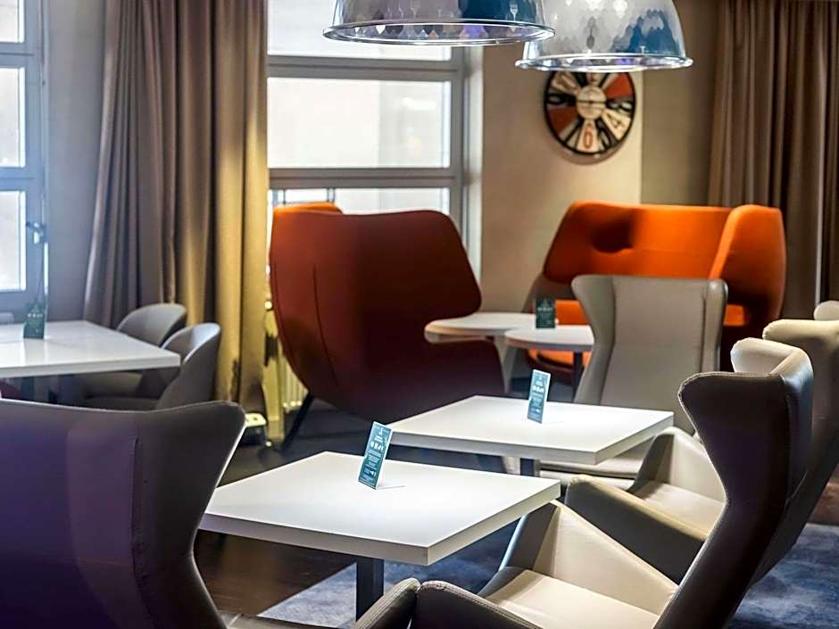 Mercure Paris Massy Gare TGV