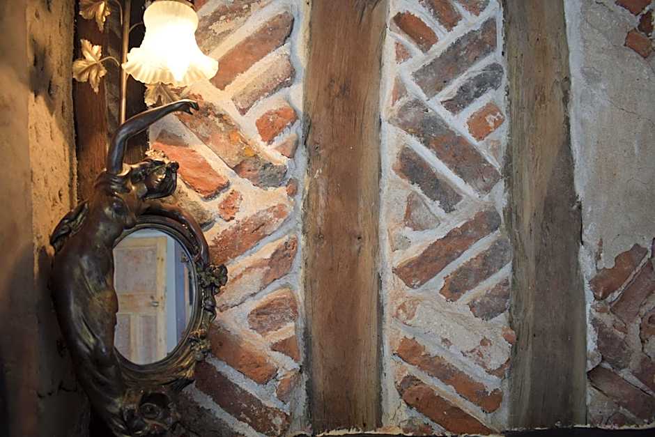 Alma Inn & Dining Rooms