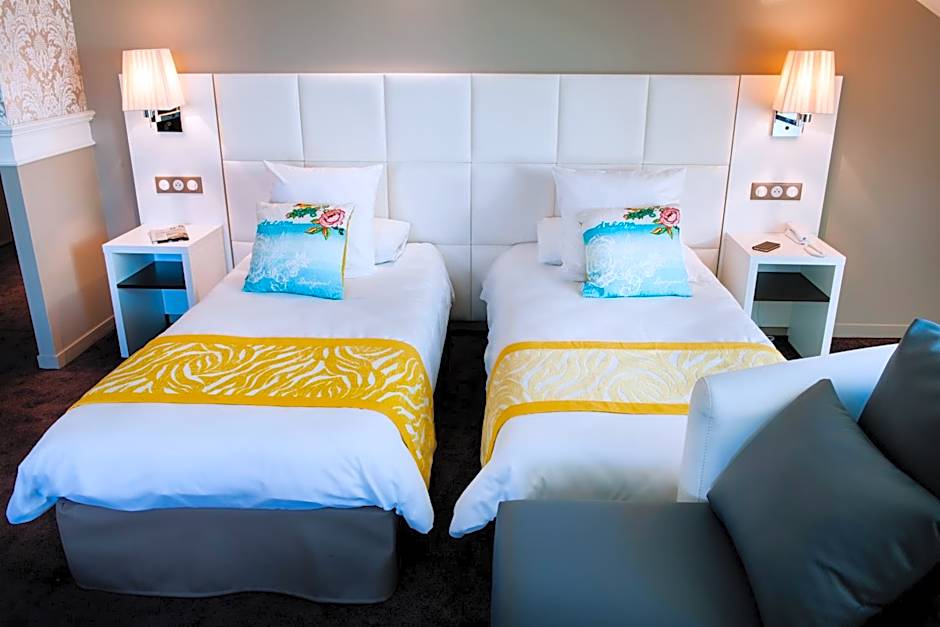 Photo 1 of 4 of Superior 2 Beds