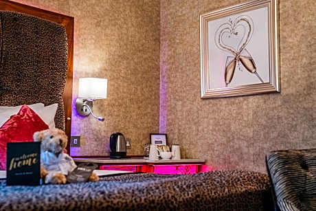 Double Room with Spa Bath