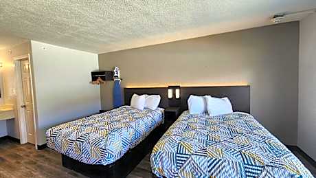 Quadruple Room - Non-Smoking