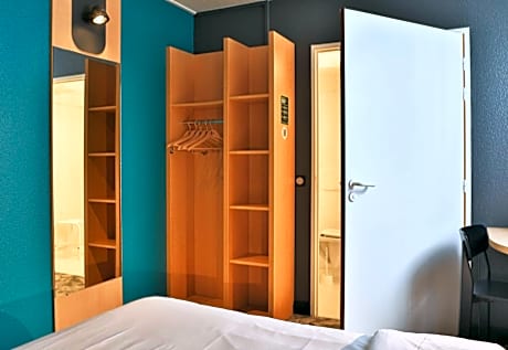 Double Room - Disability Access