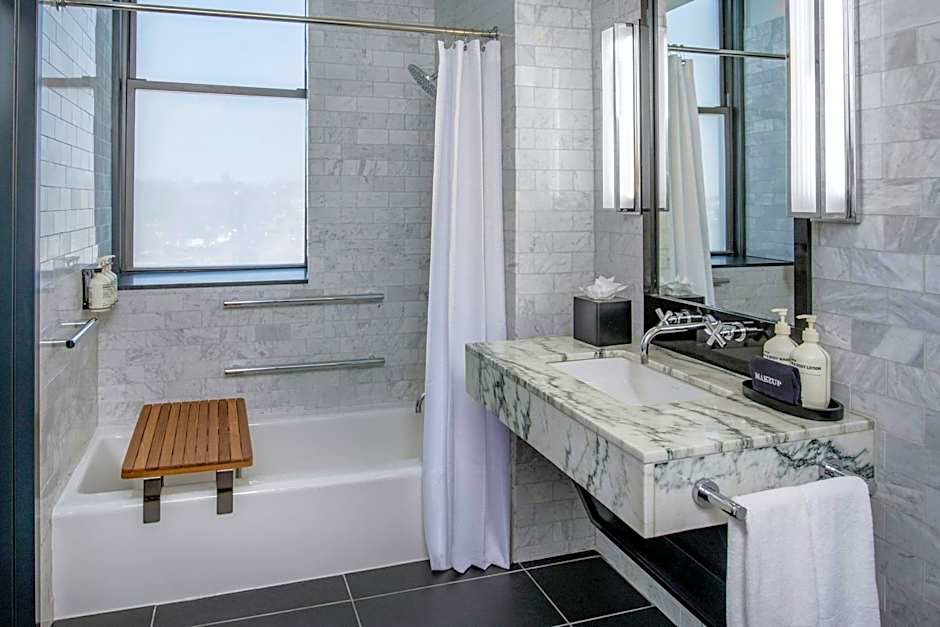 The Press Hotel, Autograph Collection by Marriott