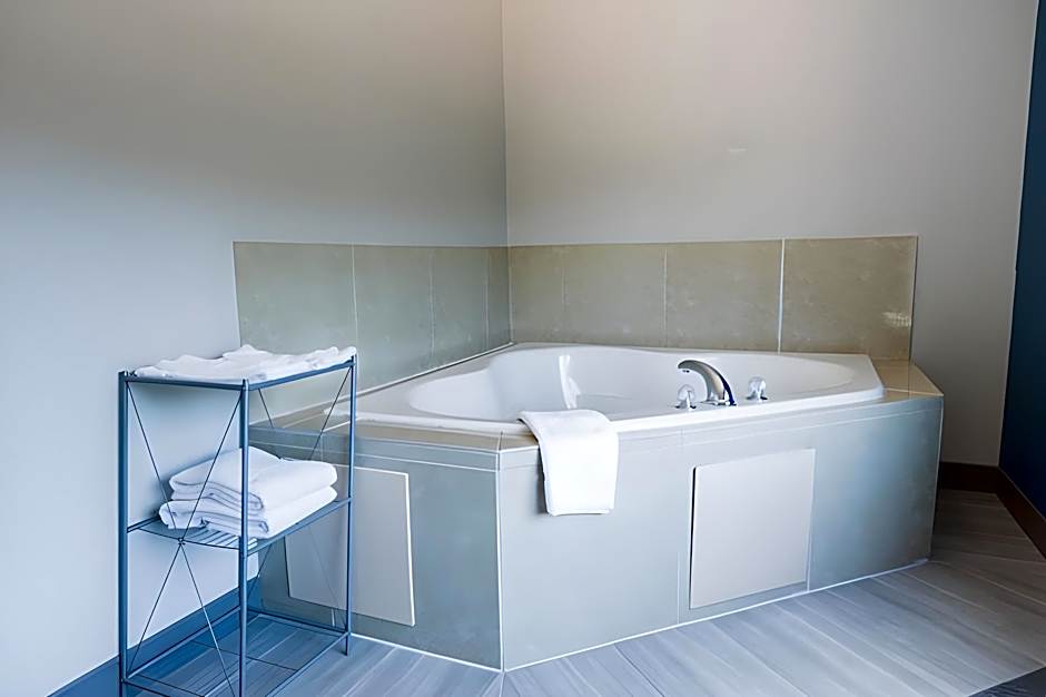 Holiday Inn Express & Suites Guthrie North Edmond By IHG
