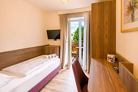 Single Room with Shower