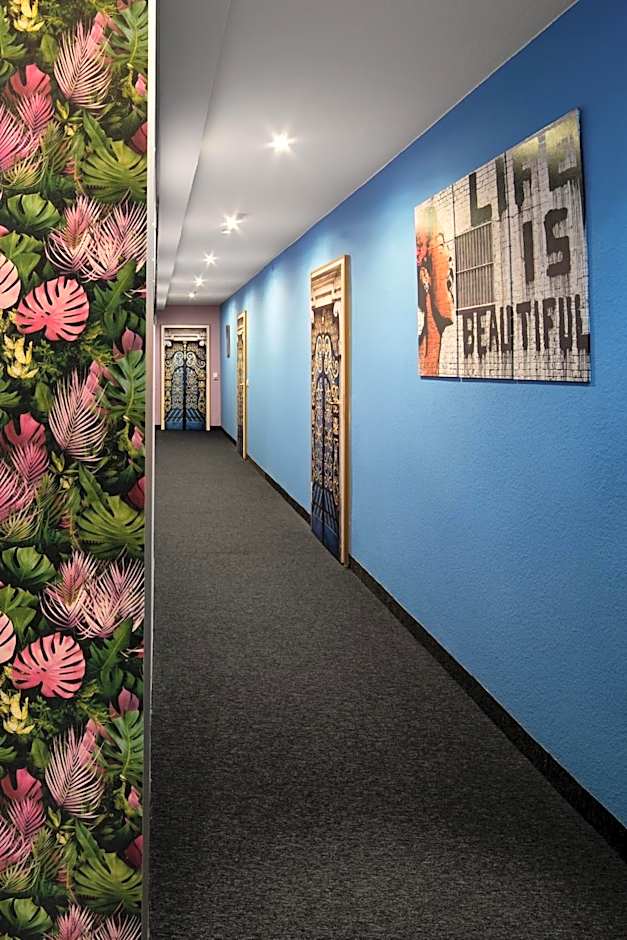 SmartHotel Flamingo Self check-in