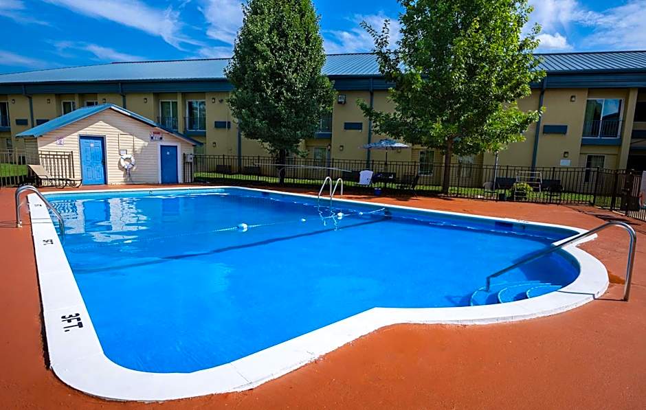 Select Inn Murfreesboro