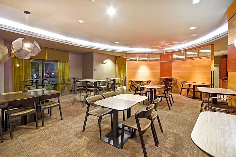 SpringHill Suites by Marriott Louisville Airport