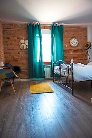 Leon's Rooms