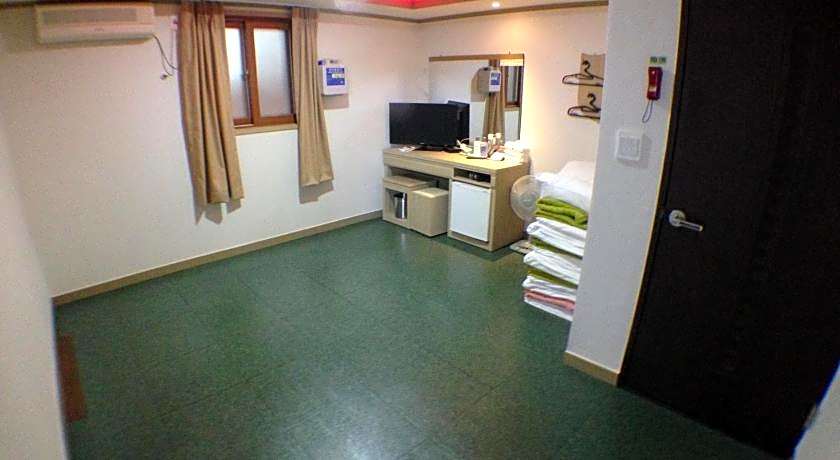 Suanbo Saipan Hot Spring Hotel