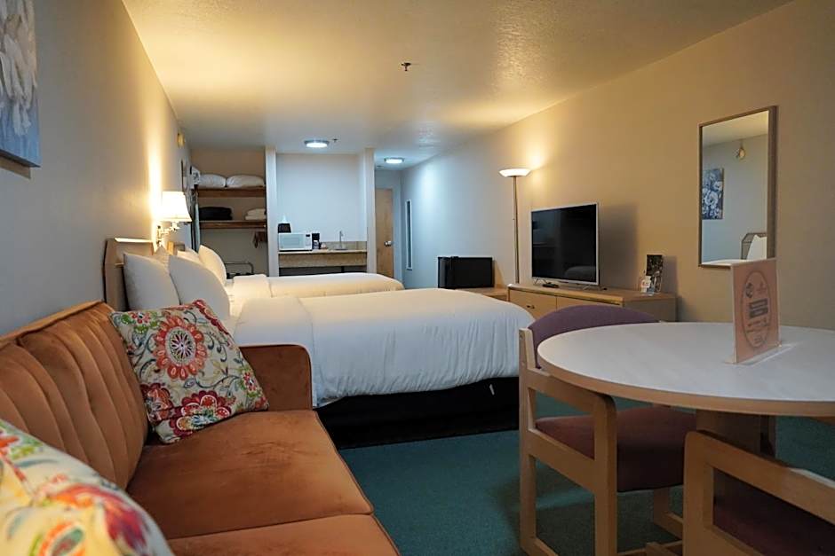 Timberland Inn & Suites