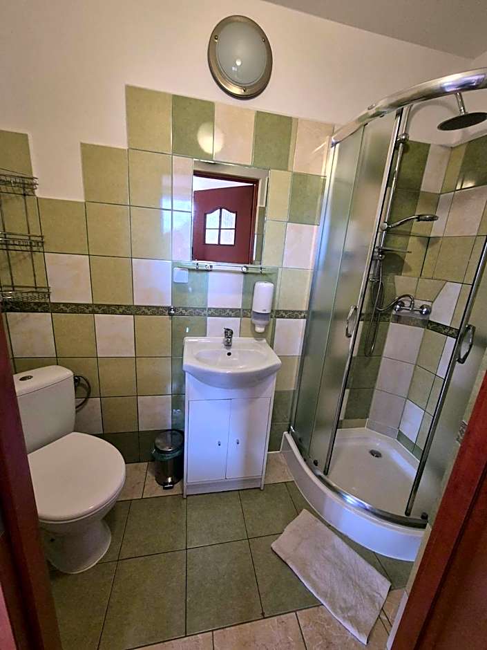 Harmont Montis- dawna Zającówka- IDEALNA lokalizacja - leśna enklawa w centrum miasta! Sauna, masaże, zabiegi spa!
