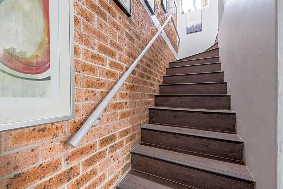 Cozy Double Room - Central Spot - Shared Bathroom