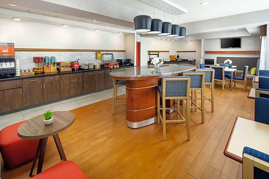 Hampton Inn By Hilton Lexington South