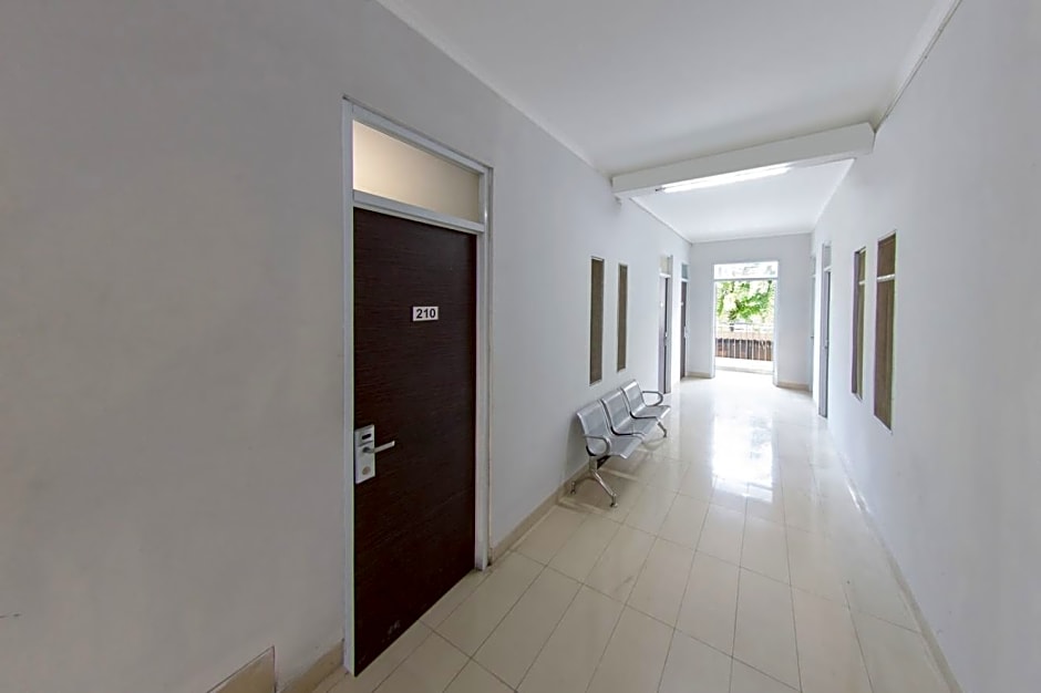 OYO 657 Elite Residence Central Park Mall By TOS