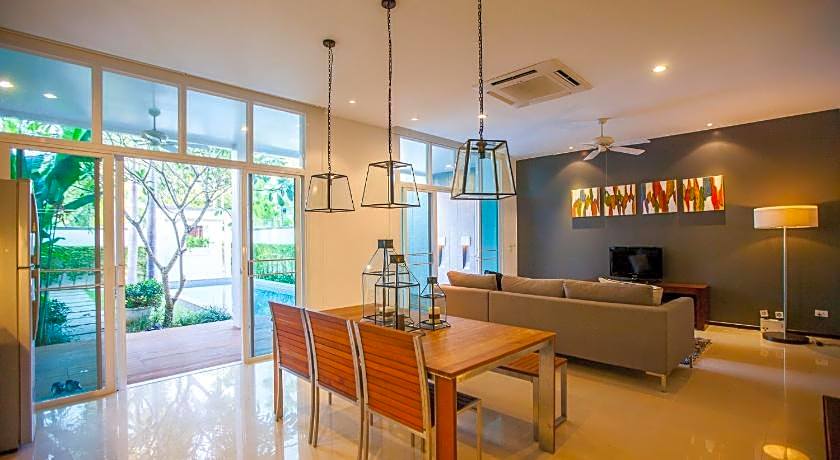 Two Villas Holiday Phuket: Oxygen Bang Tao Beach