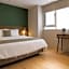 P&f Hotel