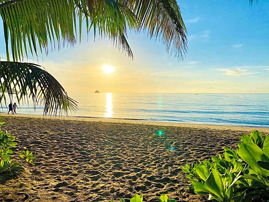 BeachView Apartments at Villa Paradiso